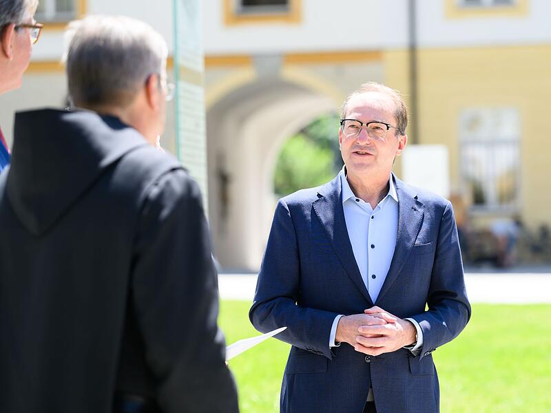 Innenminister Dobrindt