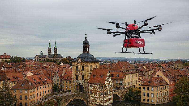 K&ouml;nnte schon bald Realit&auml;t werden: Das Bamberger Unternehmen &bdquo;Alora&ldquo; plant einen Lieferdienst mit Drohnen.
