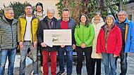 Unser Bild zeigt (von links) Frank Wilzok, Zweiter Bürgermeister der Stadt Kulmbach, Initiator Marc Heller, Paul Heller, Hans Beyer, Kassenwart Tierschutzverein, Kulmbachs OB Ingo Lehmann, Tierheimleiterin Angelika Enzmann, Schriftführerin Barbara...