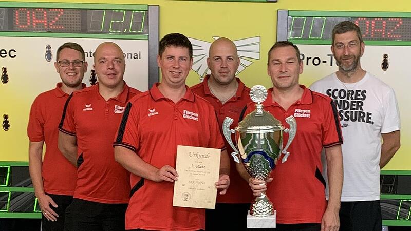 Die Sieger vom SKK Haßfurt (von links): Michael Hunger, Sebastian Giebfried, Sebastian Glückert, Sebastian Wolf, Heiko Schneider, Martin Finger. Die Sieger vom SKK Haßfurt (von links): Michael Hunger, Sebastian Giebfried, Sebastian Glückert, Sebastian Wolf, Heiko Schneider, Martin Finger.