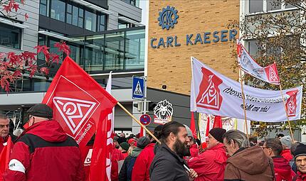 IG Metall: Demo in Coburg vor Verhandlungen mit Arbeitgeber