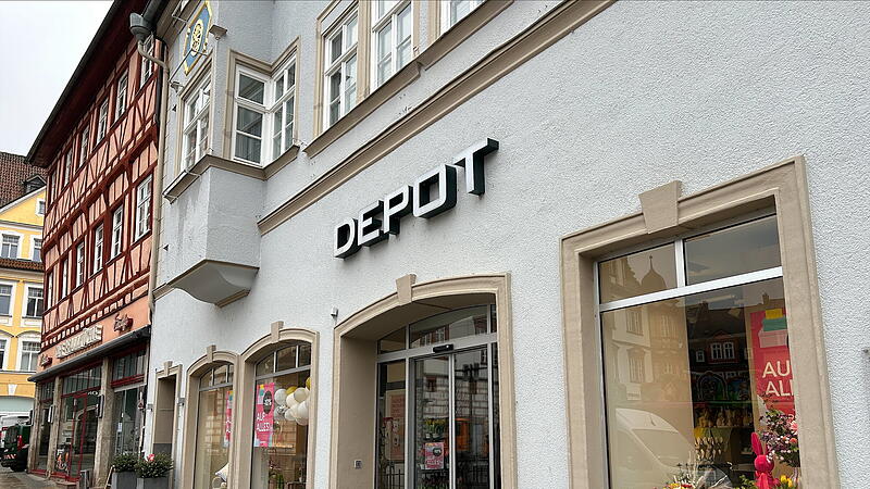Die Coburger Filiale der Deko-Kette Depot befindet sich direkt am Marktplatz.