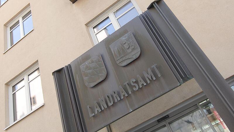 Ziel Landratsamt: 60 Bewerberinnen und Bewerber haben es erreicht.