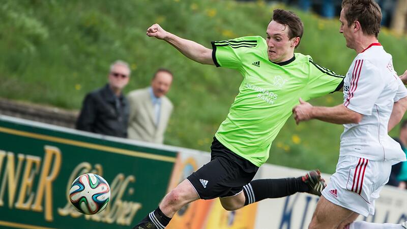 Frank St&uuml;binger noch im Trikot des ATS Kulmbach, mit dem er von der A-Klasse bis in die Kreisliga aufstieg.