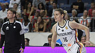 Die Bambergerin Alina Hartmann schaffte es ganz knapp nicht in den finalen WM-Kader von Bundestrainer Olaf Lange (links). Die Bambergerin Alina Hartmann schaffte es ganz knapp nicht in den finalen WM-Kader von Bundestrainer Olaf Lange (links).