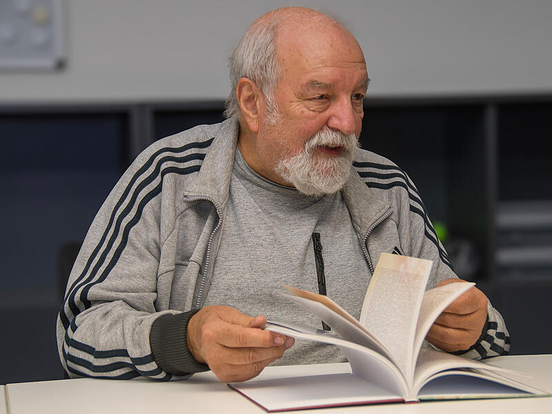 Thomas Mac Pfeifer im Interview mit seinem neuen Buch