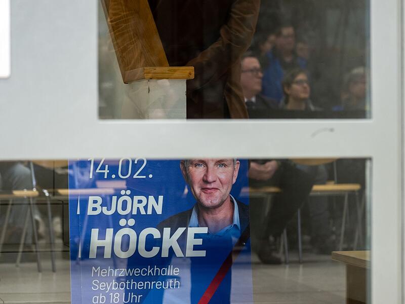 AfD-Wahlkampf mit H&ouml;cke in Seybothenreuth