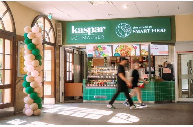 Die f&uuml;nfte Filiale von Kaspar Schmauser wurde Mitte Juli im Bahnhof in Erlangen er&ouml;ffnet.