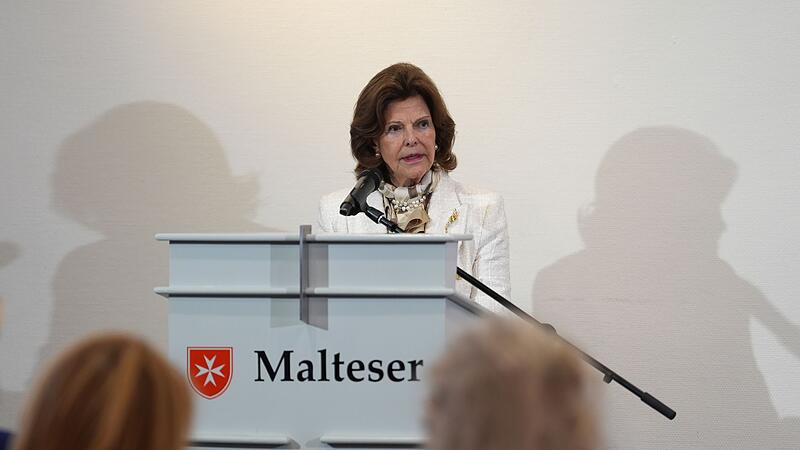 K&ouml;nigin Silvia von Schweden besucht  Demenzstation