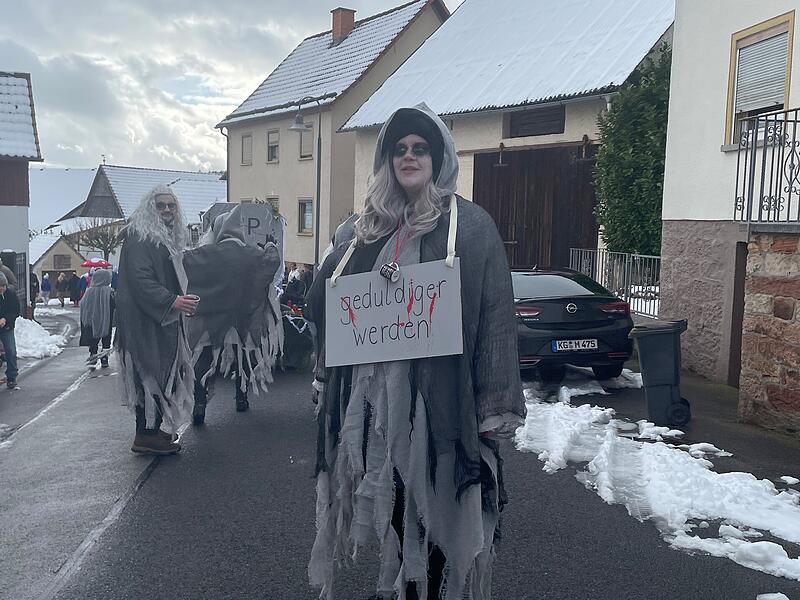 Faschingsumzug StangenrothFaschingsumzug Stangenroth