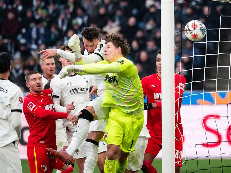 Borussia Mönchengladbach - FC Augsburg Borussia Mönchengladbach - FC Augsburg