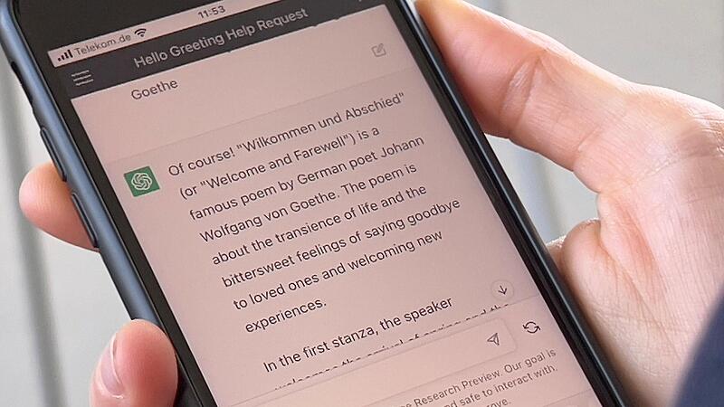 Die KI-Anwendung ChatGPT hat die Europ&auml;ische Union in ihren Bem&uuml;hungen zur Regulierung von K&uuml;nstlicher Intelligenz vor eine schwierige Herausforderung gestellt.