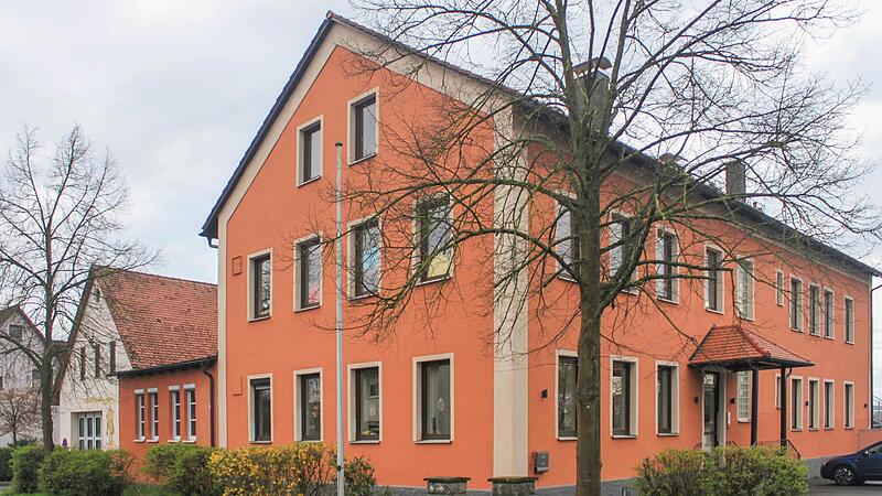 Ob die Kairlindacher Kita künftig weiter geführt werden darf, hängt auch von Markus Söder ab. Ob die Kairlindacher Kita künftig weiter geführt werden darf, hängt auch von Markus Söder ab.