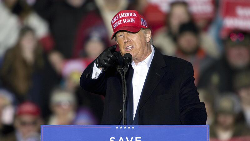 Donald Trump am Samstag vor Anh&auml;ngern im Bundesstaat South Carolina.