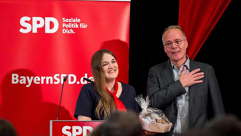 Die Vorsitzende der Bayern-SPD, Ronja Endres, und der neue Generalsekret&auml;r Matthias Miersch sprachen beim kleinen Landesparteitag.