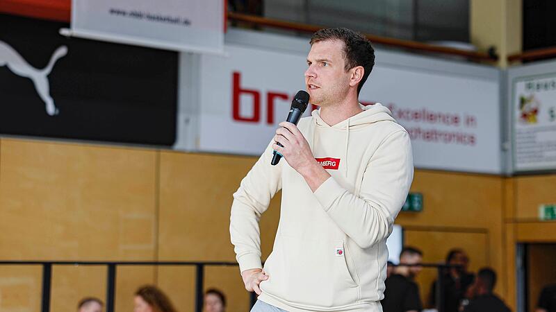 Philipp H&ouml;hne geht in seine dritte Saison als Gesch&auml;ftsf&uuml;hrer von Brose Bamberg.