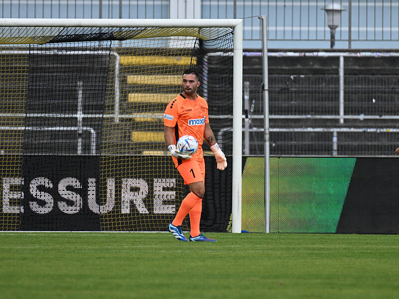 Sport Fußball Saison 2024 / 2025 Regionalliga Bayern 1. Spieltag Samstag 20.07.2024 Spielort Hans-Walter-Wild-Stadion Bayreuth Spielbeginn 14.00 h SpVgg Bayreuth gegen TSV Buchbach Halbzeitergebnis 1:0 Endstand 2 :0 Lucas Zahaczewski TW Sport Fußball Saison 2024 / 2025 Regionalliga Bayern 1. Spieltag Samstag 20.07.2024 Spielort Hans-Walter-Wild-Stadion Bayreuth Spielbeginn 14.00 h SpVgg Bayreuth gegen TSV Buchbach Halbzeitergebnis 1:0 Endstand 2 :0 Lucas Zahaczewski TW
