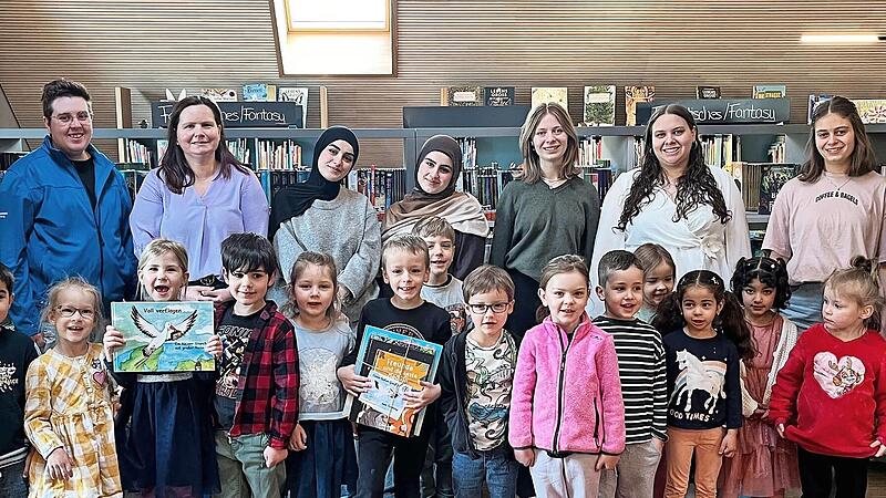 Schulprojekt schenkt Kindern Geschichten.