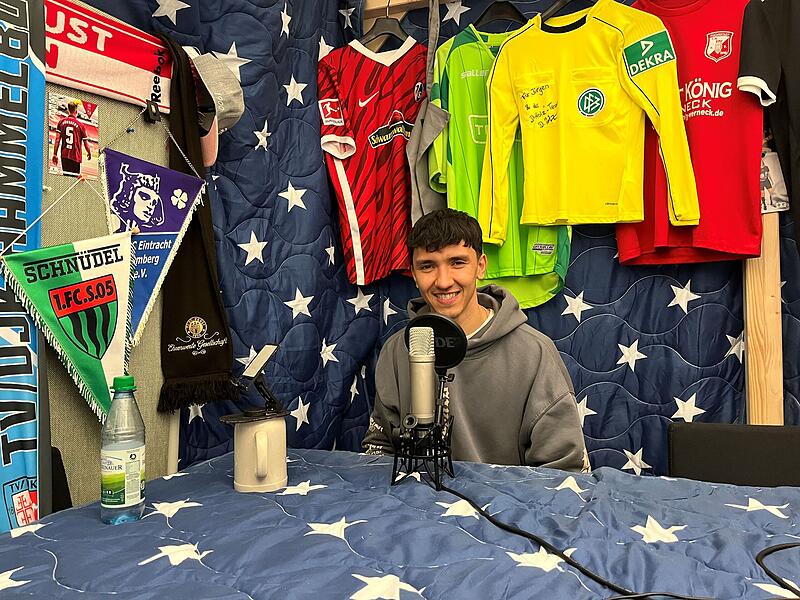 Manuel Z&auml;nglein im Rh&ouml;ner Fu&szlig;ball-Podcast