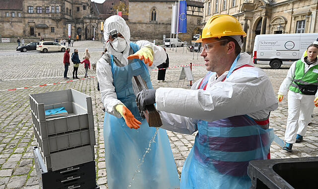 Notfallverbund Bamberg übt auf dem DomplatzNotfallverbund Bamberg übt auf dem Domplatz Notfallverbund Bamberg übt auf dem DomplatzNotfallverbund Bamberg übt auf dem Domplatz