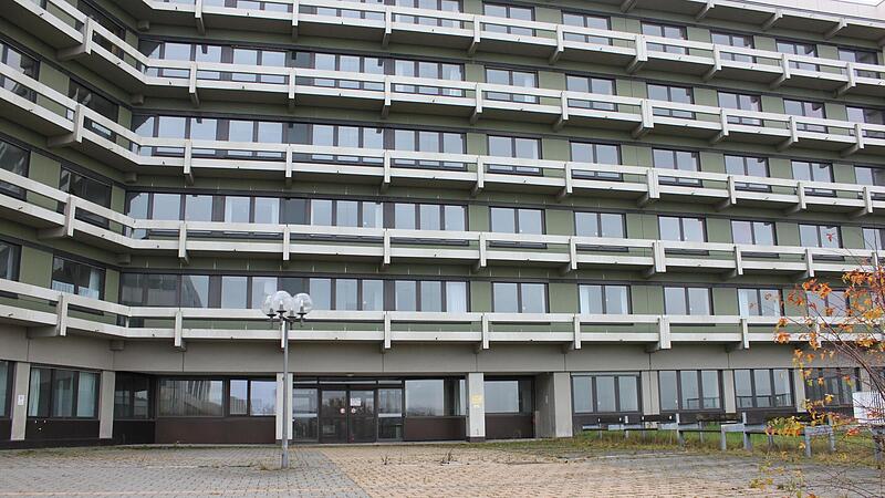 Das leerstehende Helmut-G.-Walther-Krankenhaus in Lichtenfels