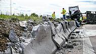 Lkw-Reifenplatzer auf A8 - Stau bis zu acht Kilometer