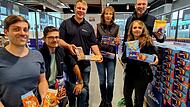 Sie freuen sich auf die Eröffnung des Bahlsen-Outlets am Laubanger (von links): Janis Plichta, Roman Zier, Stefan Peternell, Karolin Grasser, Valeria Baier und Oliver Jansen.
