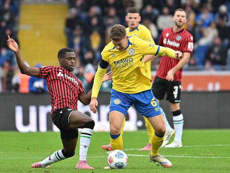 Florian Flick von Eintracht Braunschweig Florian Flick von Eintracht Braunschweig