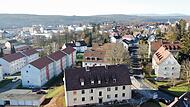 Das alte Wohnhaus in der Schlesierstra&szlig;e 1 ist 2022 abgerissen worden, damit an gleicher Stelle moderner Wohnraum entstehen kann.