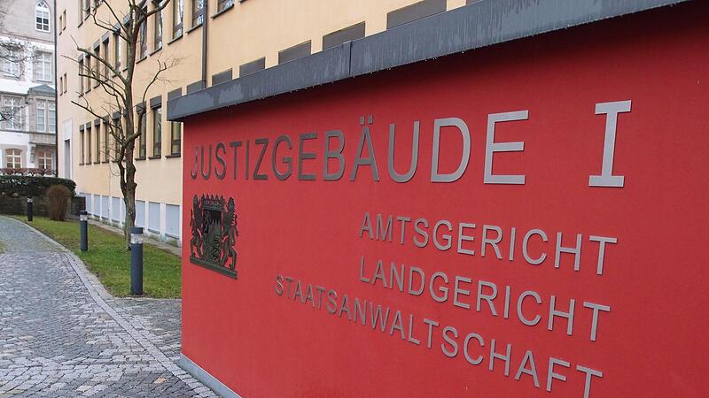 Versuchter Mord in Coburg? Wann mit dem Beginn einer Verhandlung am Landgericht Coburg zu rechnen ist, wurde noch nicht mitgeteilt.