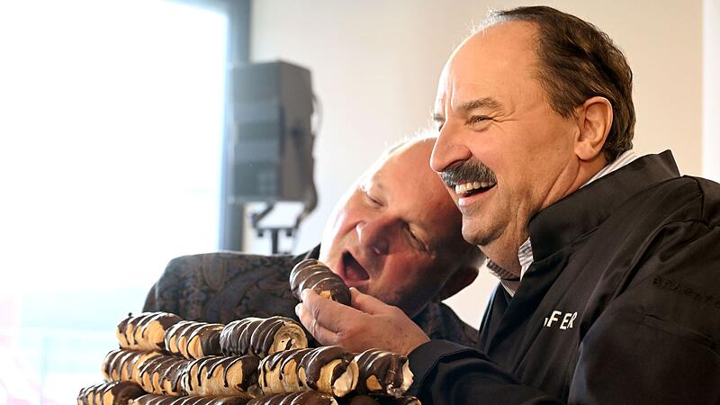 Wiener Opernball - S&uuml;&szlig;warenfirma Guschlbauer in &Ouml;sterreich