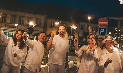 Beim &bdquo;Diner en blanc&ldquo; herrschte wieder eine ganz besondere Stimmung.