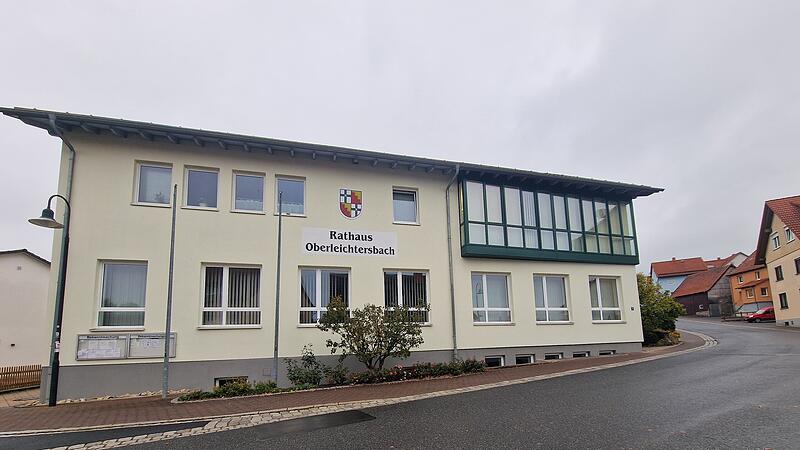 Wer wird der n&auml;chste Chef im Rathaus Oberleichtersbach?