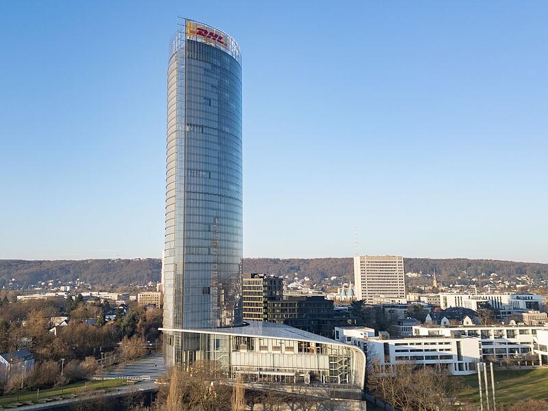 DHL Group Jahreszahlen DHL Group Jahreszahlen