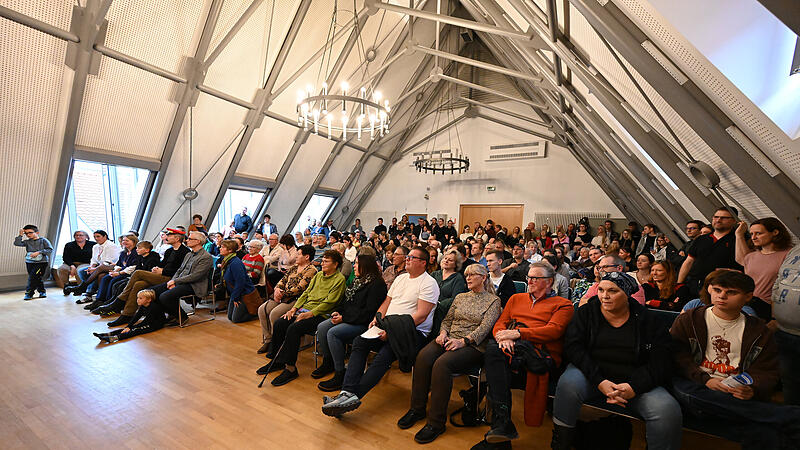 Rathaussturm Forchheim 2025Rathaussturm Forchheim 2025 Rathaussturm Forchheim 2025Rathaussturm Forchheim 2025