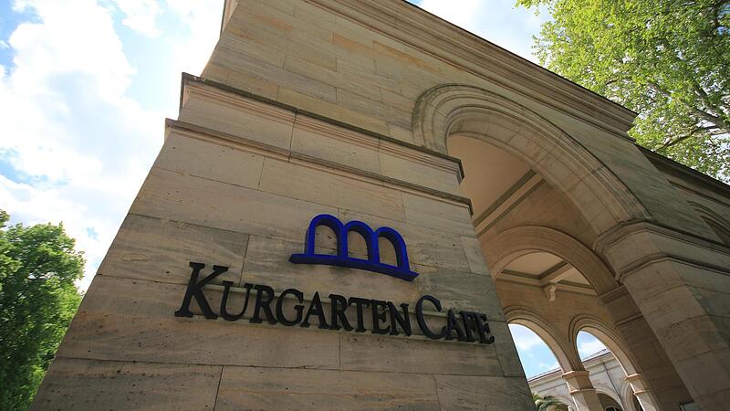 Das Kurgarten-Caf&eacute; steht &ndash; Stand Mai 2023 &ndash; zum wiederholten Mal leer.
