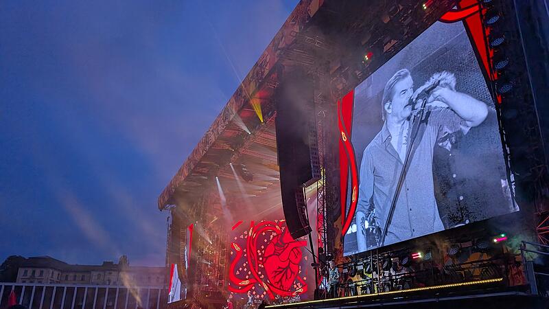 Die Toten Hosen live in Bayreuth 2026Die Toten Hosen live 2026 in Bayreuth auf dem Volksfestplatz