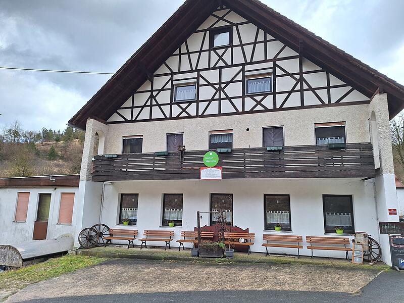 Der Gasthof Zur Sägemühle im Landkreis Forchheim serviert seit Januar 2024 konsequent keine alkoholischen Getränke mehr,Forchheim & Fränkische Schweiz Der Gasthof Zur Sägemühle im Landkreis Forchheim serviert seit Januar 2024 konsequent keine alkoholischen Getränke mehr,Forchheim & Fränkische Schweiz