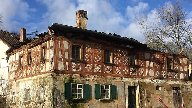 Fachwerkhaus in Bayreuth-Rödensdorf Fachwerkhaus in Bayreuth-Rödensdorf
