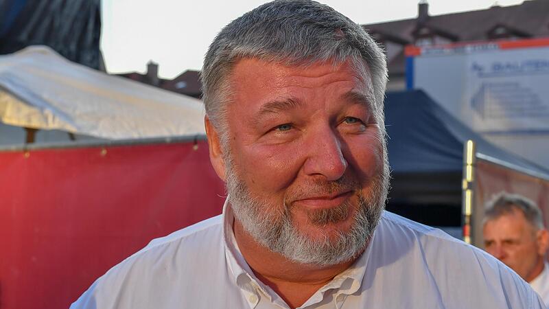 Klaus Stieringer sieht Gefahren f&uuml;r die Innenstadt durch die Media-Markt-Pl&auml;ne in Hallstadt.