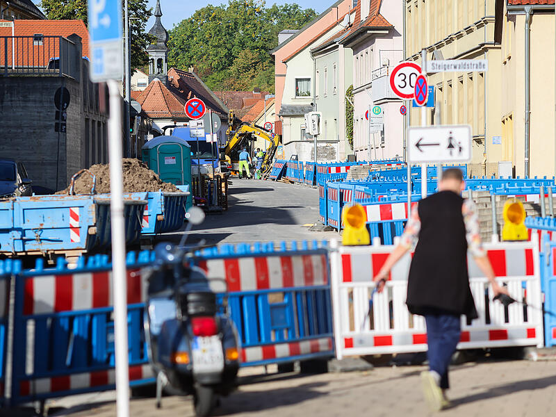 Baustelle Gaustadt Die Gaustadter Hauptstraße ist aktuell wegen Tiefbauarbeiten voll gesperrt.