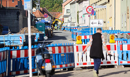 Die Gaustadter Hauptstra&szlig;e ist aktuell wegen Tiefbauarbeiten voll gesperrt.