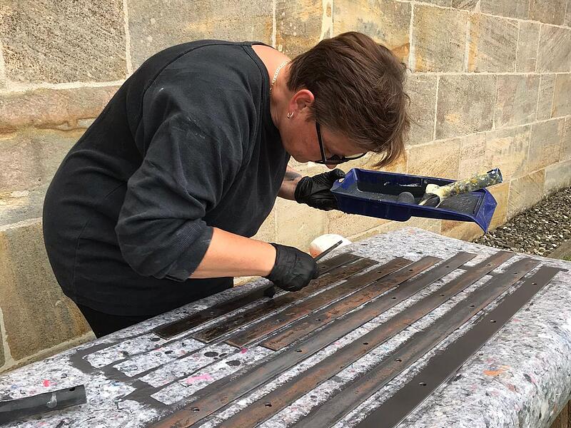 Die Kirchengemeinde in Schnaid legt ehrenamtlich mit Hand an.Forchheim & Fränkische Schweiz Die Kirchengemeinde in Schnaid legt ehrenamtlich mit Hand an.