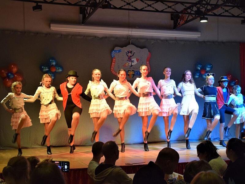 Der Showtanz der Juniorengarde begeisterte.