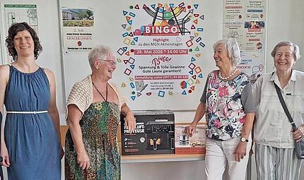 Gewinnerinnen bei der Preisverleihung .