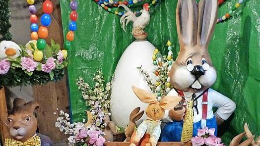 In der Hasenschule lernt man das kleine Ei-mal-eins. In der Hasenschule lernt man das kleine Ei-mal-eins.