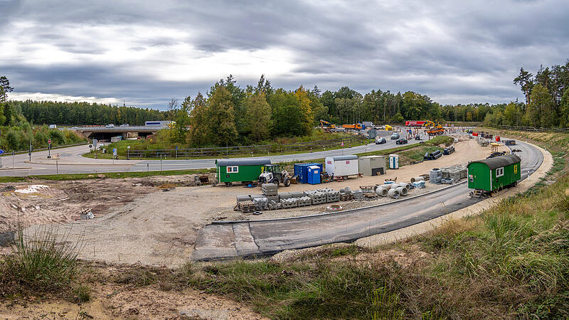 Die Abfahrt von der A3 in Richtung W&uuml;rzburg ist an der Ausfahrt Erlangen-Frauenaurach am Wochenende nicht m&ouml;glich.