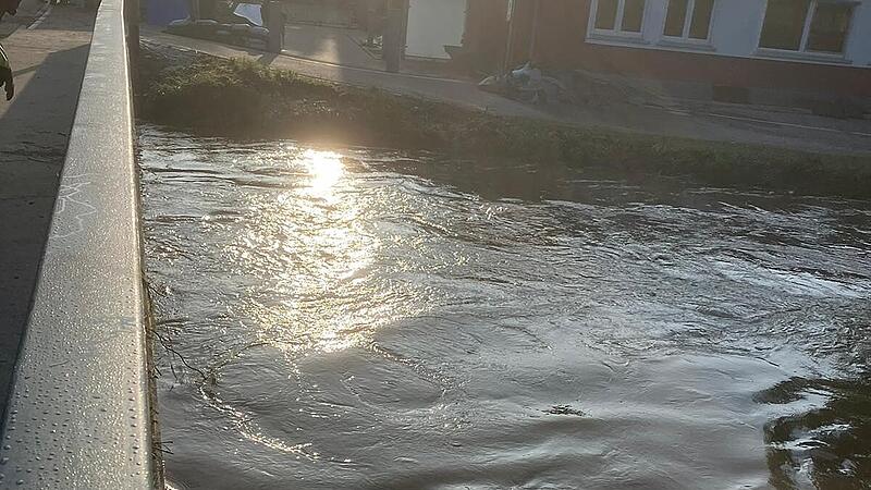 Einsatzkr&auml;fte aus Erlangen in Wasserburg