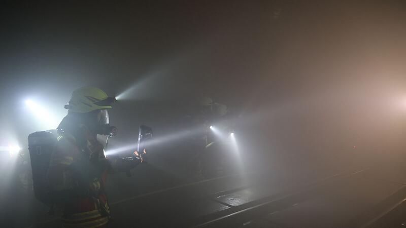 Großübung im Falkenbergtunnel Großübung im Falkenbergtunnel