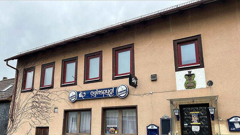 Die ehemalige Kult-Kneipe Oylnspygl in Scheuerfeld schlie&szlig;t Ende April f&uuml;r immer.